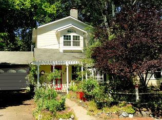 809 Garden Way, Ashland, OR 97520