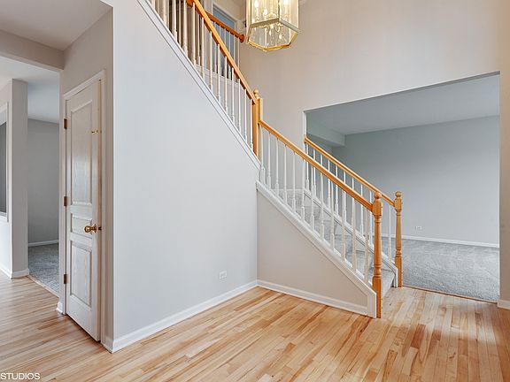 2nd image of 12864 Bradford Ln