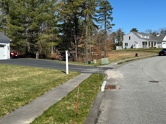 5th image of 38 Stone Gate Dr