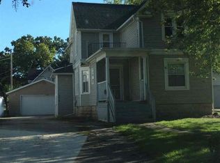 376 Forest Ave, Fond Du Lac, WI 54935