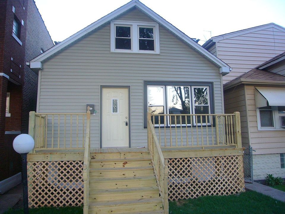 New front porch, new siding