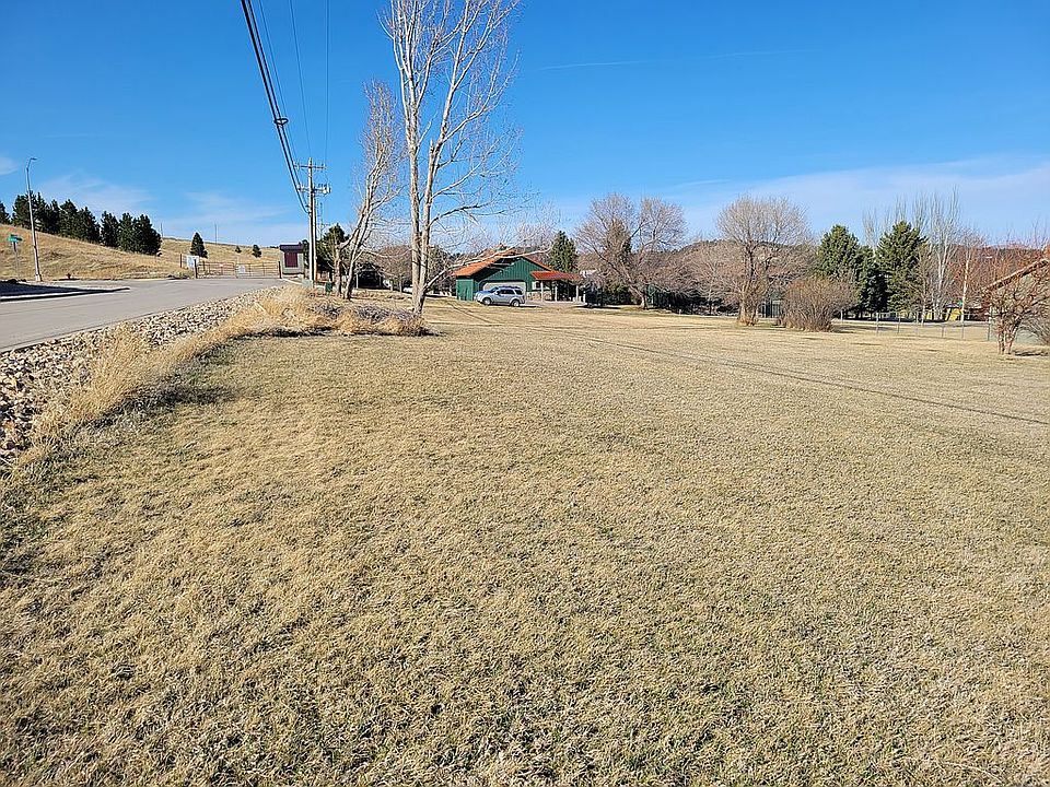 2nd image of 2007 Butte View Dr Lot 19A