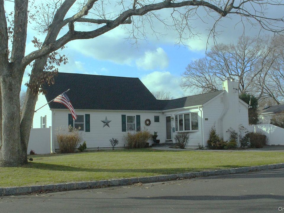 1st image of 1346 Pine Drive