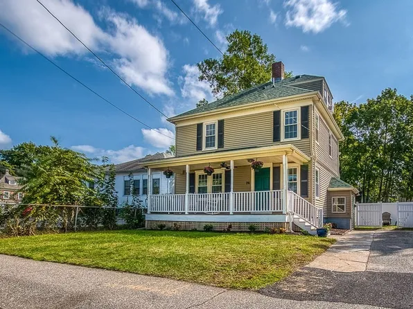 26 Frank St, Middleboro, MA 02346