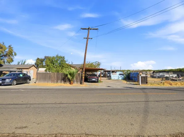 (undisclosed Address), Los Banos, CA 93635