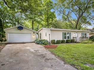 3914 Clarnin St, Kalamazoo, MI 49004