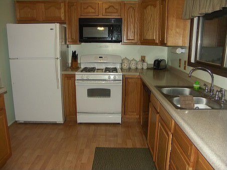 2nd image of 931 Jones Ave
