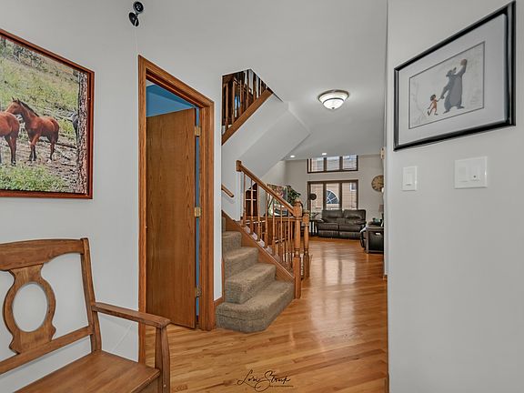 3rd image of 8660 Ballycastle Ln