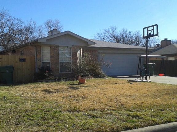 2nd image of 1107 Stone Creek Dr