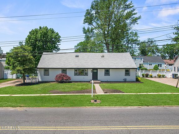 4th image of 123 Cold Indian Springs Road