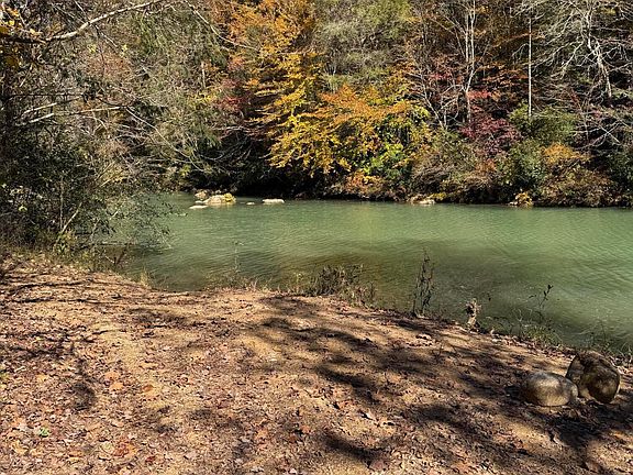 2nd image of 3895 Coppinger Cove Rd