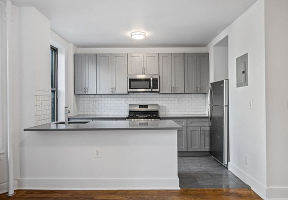 2nd image of 307 E 162nd St #2A