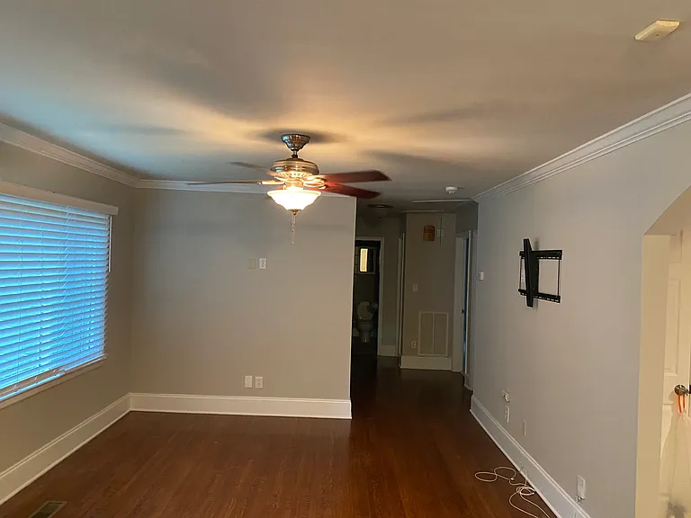 1323 Carolyn Dr — Photo 17