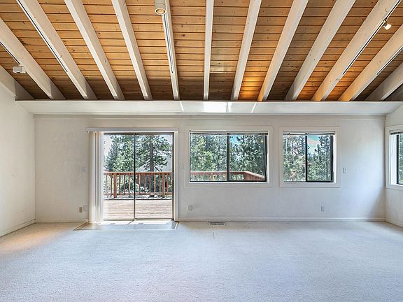 5th image of 3110 Panorama Dr