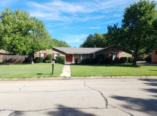 1001 Sandpiper Dr, Denton, TX 76205