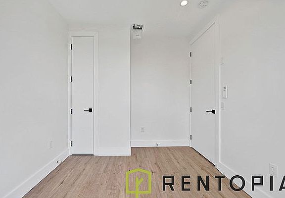 4th image of 2175 Bergen St #4H