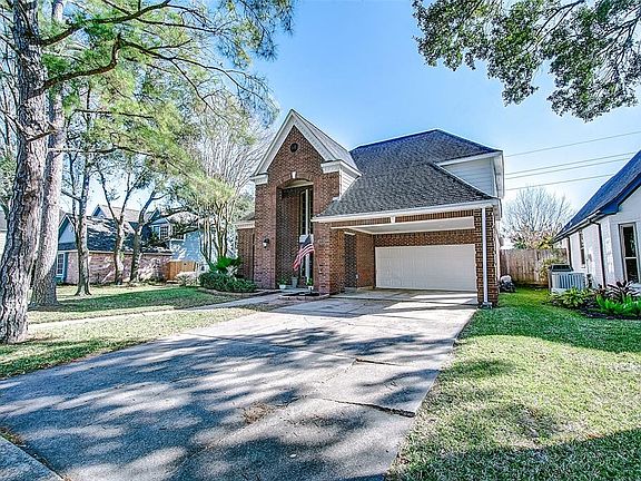 4th image of 414 Mill Place Ct
