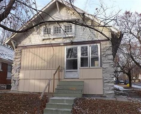 1st image of 122 N Askew Ave