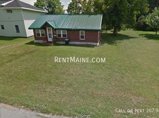 10 Dartmouth St, Old Town, ME 04468
