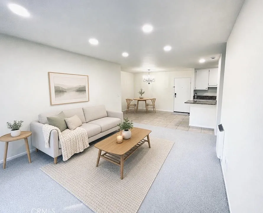3603 W Hidden Ln #306