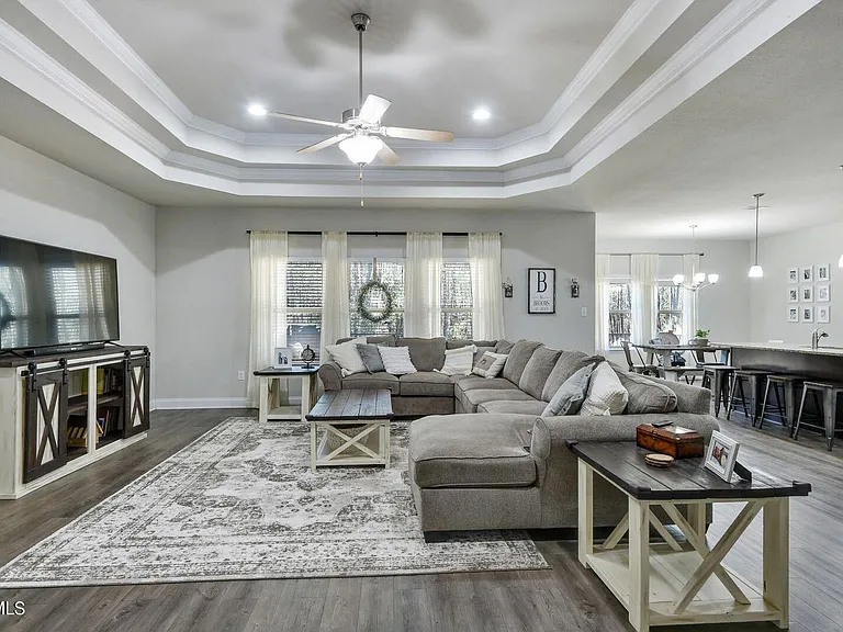 5307 Overland Dr — Photo 5