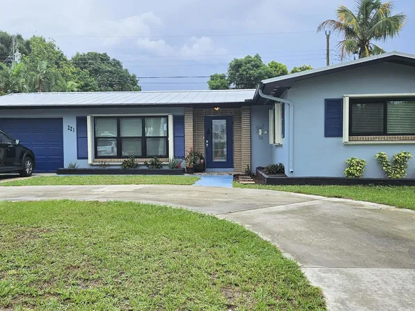 221 Riomar Drive, Port St Lucie, FL 34952