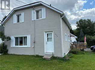 653 Ontario St #1, Greater Sudbury, ON P3E4K7