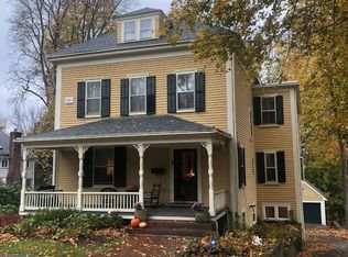 28 Longfellow Rd, Wellesley, MA 02481