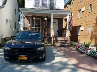 8830 197th St, Hollis, NY 11423