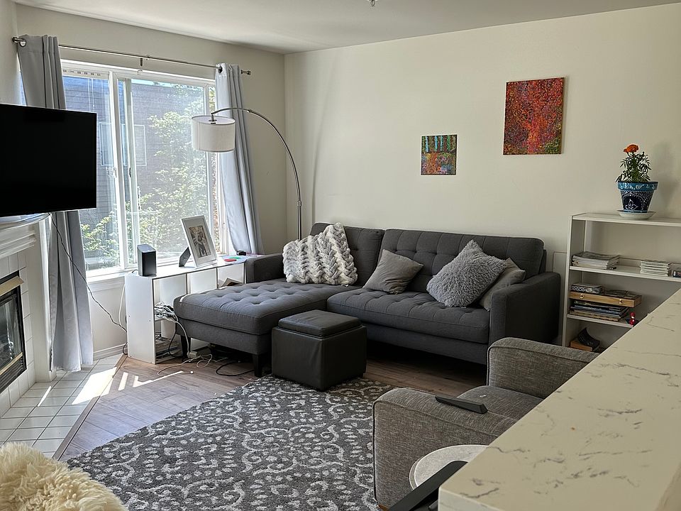 Sunny living room