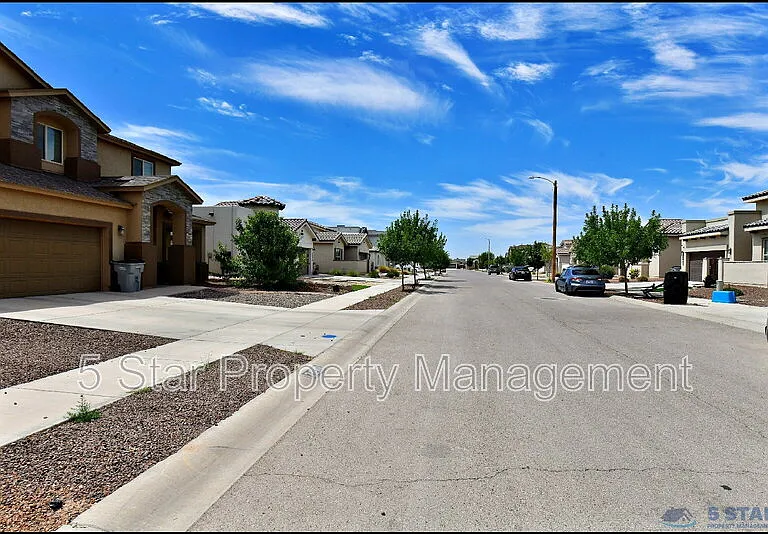 2840 Tierra De Moyo Pl — Photo 50