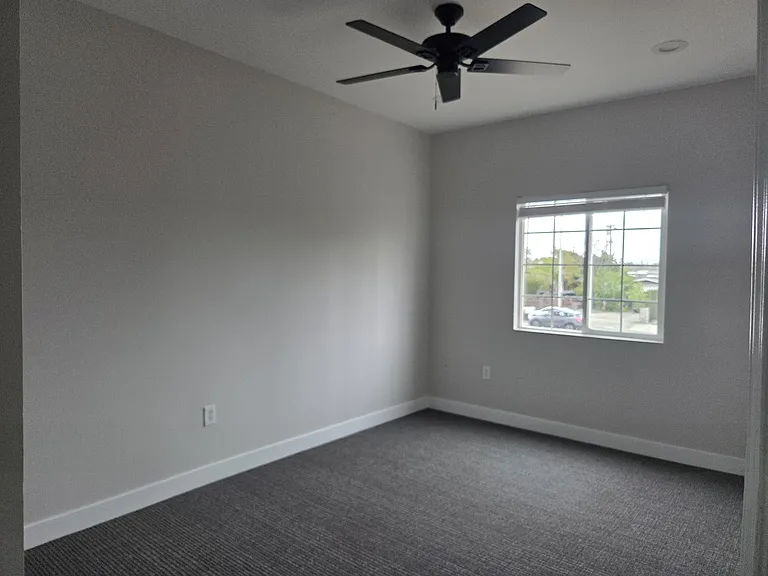 751 S Arizona Ave — Photo 10