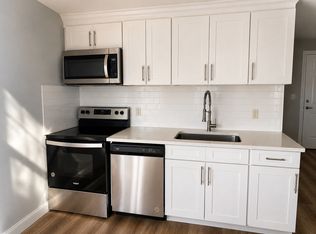 886 Maple Ave #1, Hartford, CT 06114