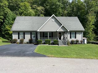 2422 Mountain Laurel Rd, Norton, VA 24273