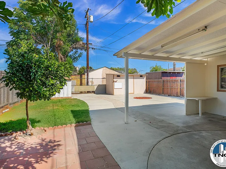 4116 Acacia Ave — Photo 10