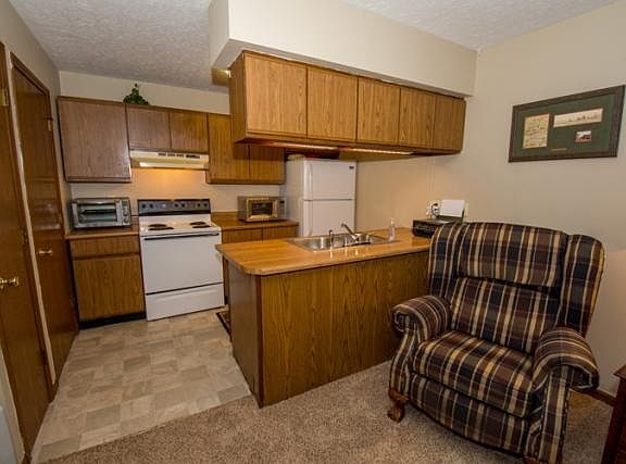 5th image of 403 Clarinet Blvd E #403