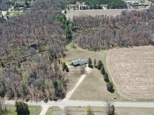 1501 Evergreen Court, Adams, WI 53910