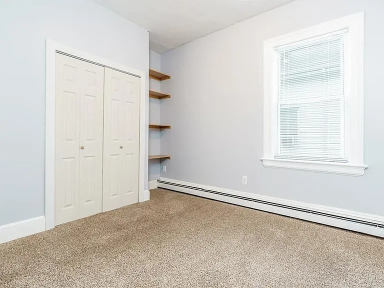 198 Camp St #2 — Photo 10