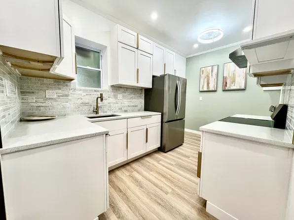 185 Norman Avenue image 1 of 7