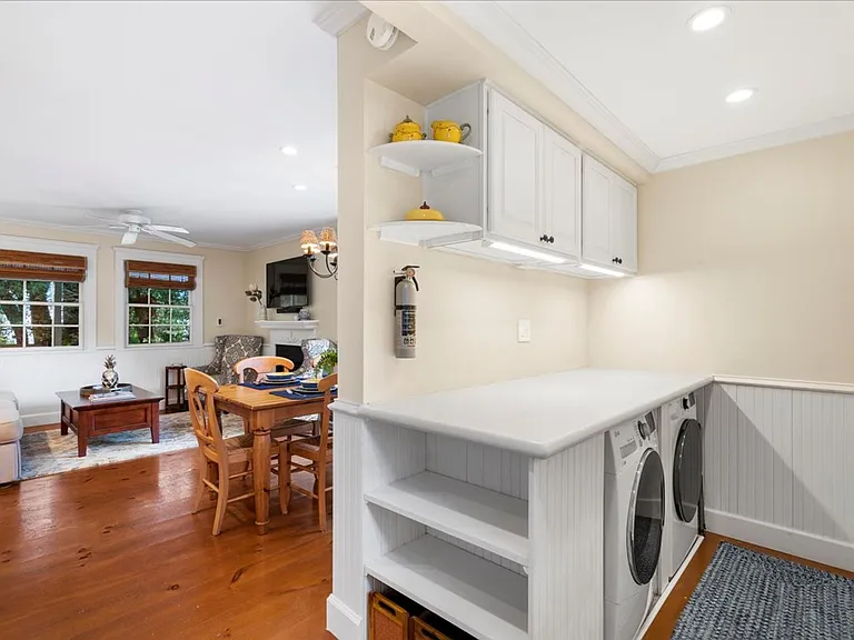 1615 Olinda Rd — Photo 25