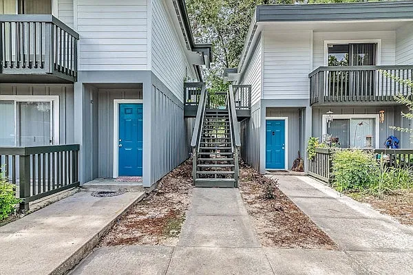 A3555 Chelsea Lane — Photo 2