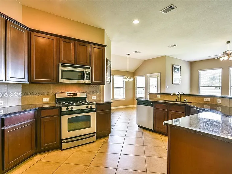 9018 Chicory Star Ln — Photo 14