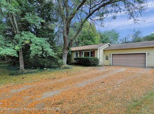 3703 Bostedor Rd, Eaton Rapids, MI 48827