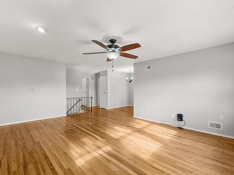 26 Briarwood Rd #2 — Photo 2