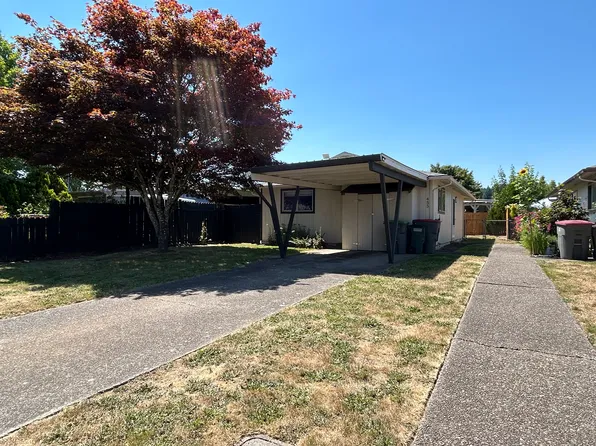 455 NW Fenton St, McMinnville, OR 97128