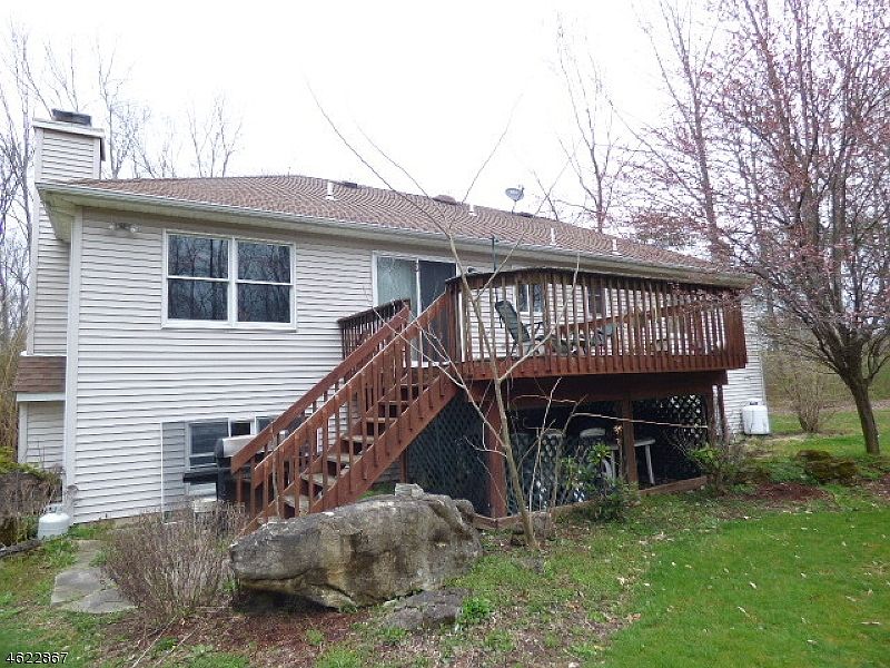 2nd image of 8 Westview Ter