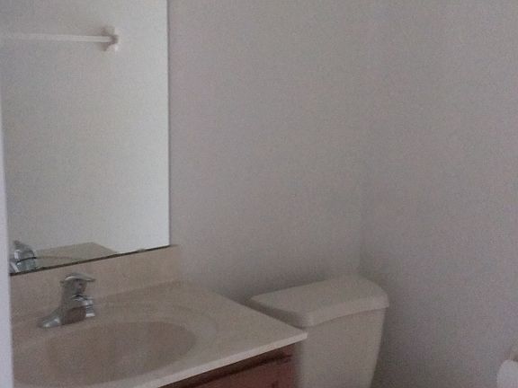 4th image of 1225 Hunterman Ln