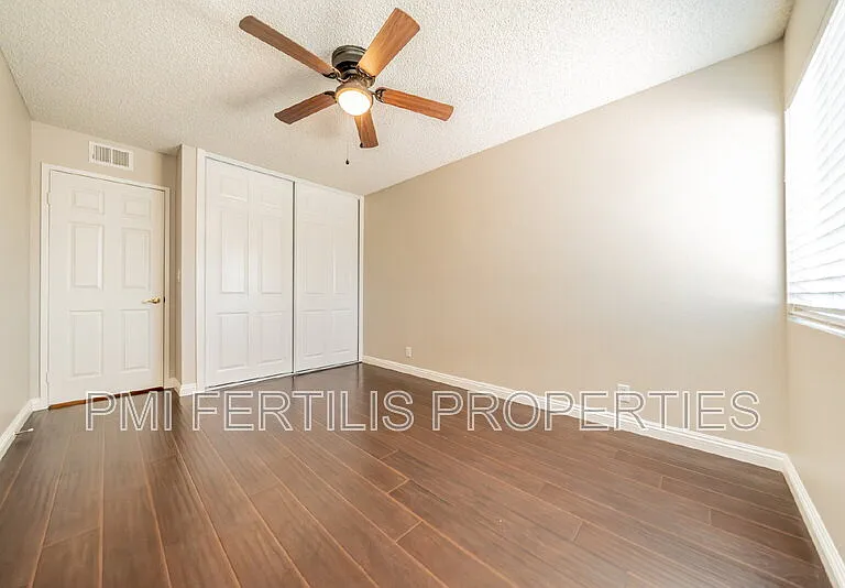 1229 Hibiscus St — Photo 32