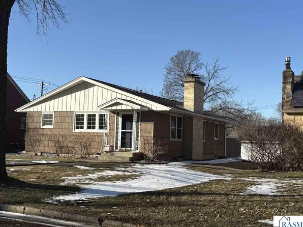 510 W 10th St, Mankato, MN 56001