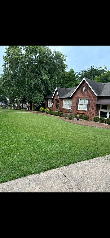 3221 14th Ave - Property Image